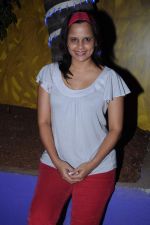 Nisha Harale at Aanchal Kumar_s bday in Amigos, Mumbai on 8th Dec 2012 (56).JPG